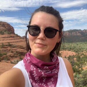 Meet your Posher, Tessa